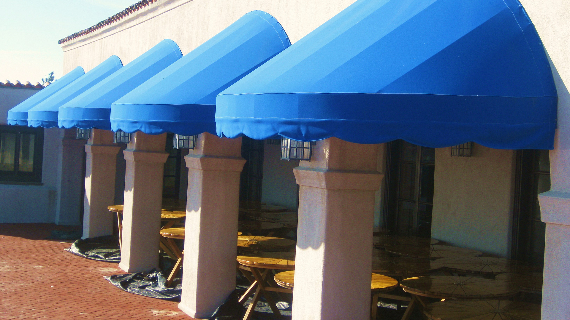 Retractable Awning Repairs and Motor Replacement | Brock Awnings
